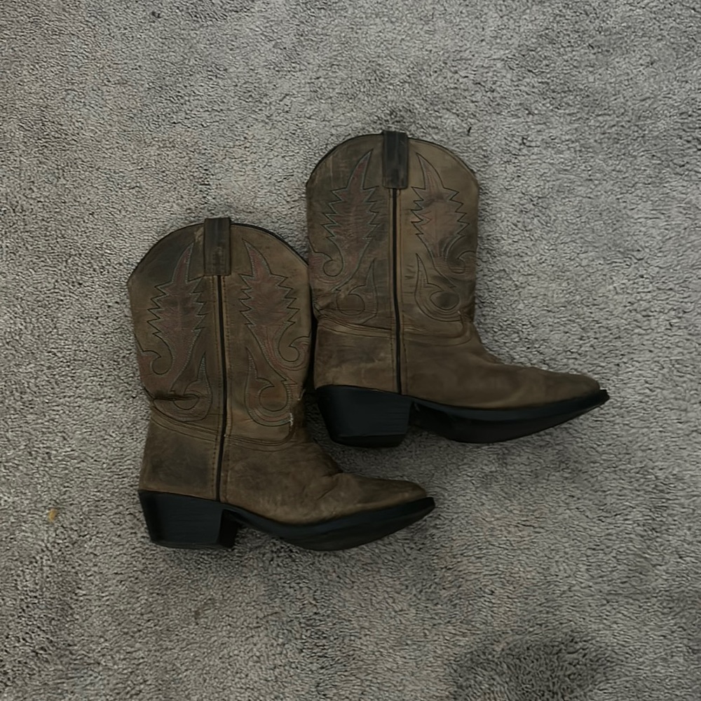 Kids 3.5 Cowboy Boots